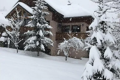 Chalet in Valloire in der Nähe des Skilifts u...