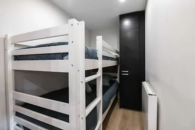 Appartamento con 2 camere da letto con parche...
