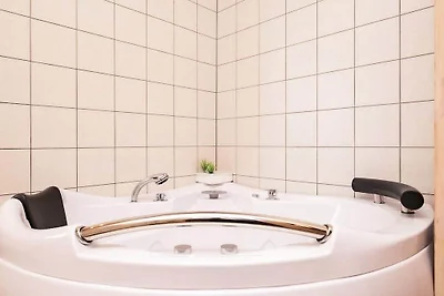 6 Personen Ferienhaus in Humble