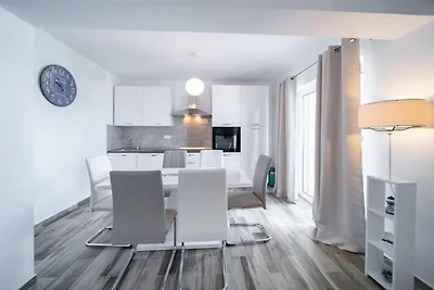 Sea View Apartment 1