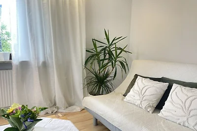 2-Zimmer-Ferienwohnung mit Balkon