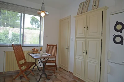 Schöne Villa mit Pool und Jacuzzi in...