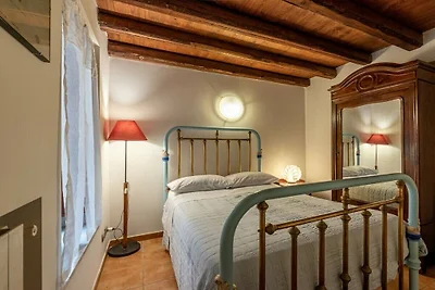 Amari Apartment - IBR