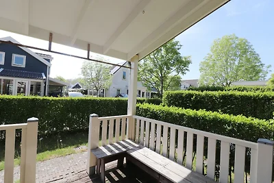 Bungalow am Wasser bei Rotterdam