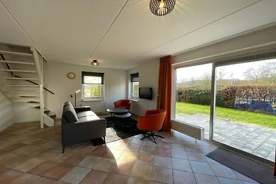 Chalet in Friesland nahe großen Seen