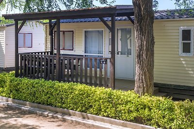 Gemütliches Chalet mit Terrasse in Blanes