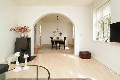 8 Personen Ferienhaus in Nakskov
