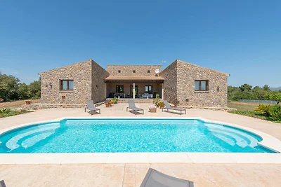 Bellpuig - Villa Con Piscina Privada En ArtÃ