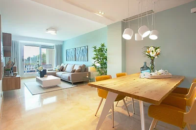 Geräumige Wohnung mit Garten