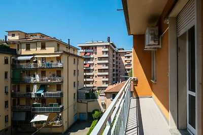 Bergonzoni 6 Apartment