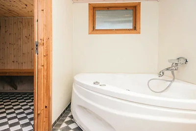 Luxurioses Spa-Retreat am Fjord -- By Traum...