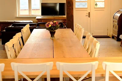 Holiday home in Hamburg with swimming pool