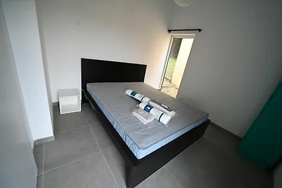 Comfortabele bungalow bij het Rabaismeer