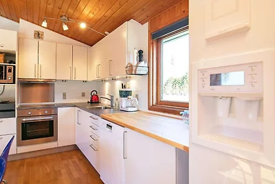 6 Personen Ferienhaus in Humble