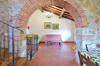 Apartment in Massa Marittima mit Swimmingpool