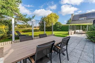 Charmante Villa in der Nähe von Meer und Wald