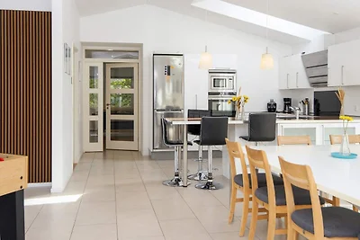 14 Personen Ferienhaus in Grenaa-By Traum
