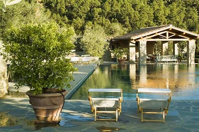 Villa in Pian di Sco mit Schwimmbecken