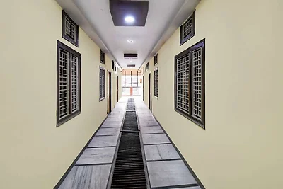 Hotel O Classic Gorakhpur Krishna Hotel