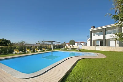 Villa Hollywood met tuin