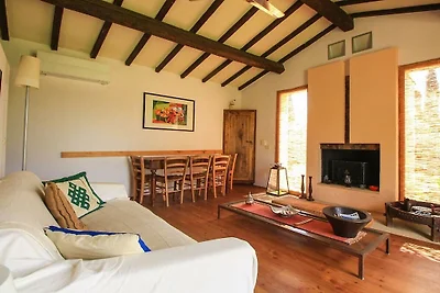 Casale Vezzoli con piscina