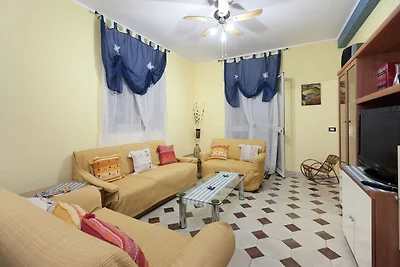 Piacevole casa vacanze con balcone