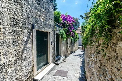 Apartments Paula - Studio Apartment with Terr...