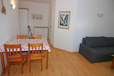 Einladendes Ferienhaus mit Garten