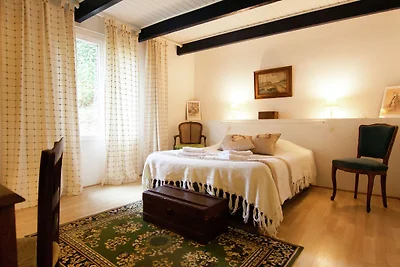 Villa a Bourgnac con giardino