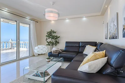 Luxe villa Sol y Mar