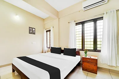Super Hotel O Ambalamedu