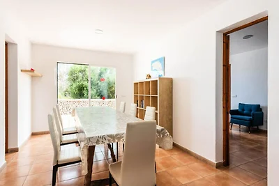 Villa in Cala Blanca mit privatem Pool