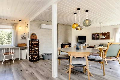 Familienfreundliche Hutte -- By Traum...