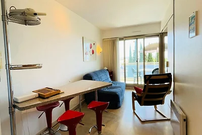 Appartamento a Cannes con piscina e balcone