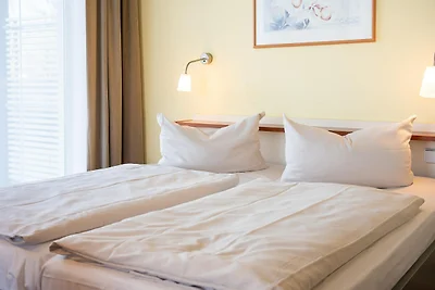 Accogliente rifugio sul lago