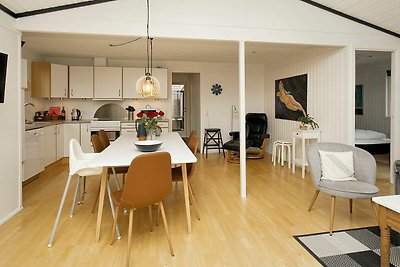 6 Personen Ferienhaus in Ølsted-By Traum