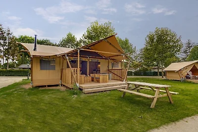 Tenda lodge con servizi igienici