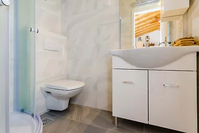 Villa Mateo - Three Bedroom Apartment with Te...