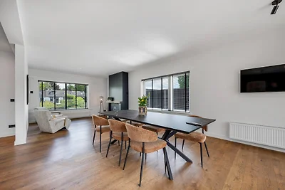Geräumiges Ferienhaus im Zentrum von Langweer