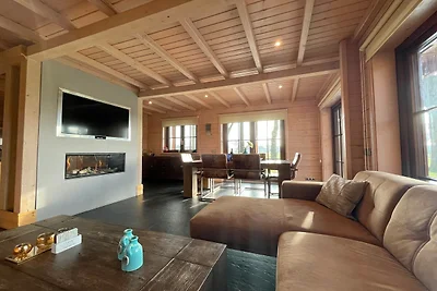 Villa mit Sauna und Whirlpool