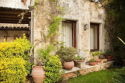 Ferienhaus in den Archanen mit Garten