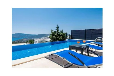 Villa a Kalkan con piscina