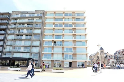 Wohnung in Nieuwpoort mit Garten
