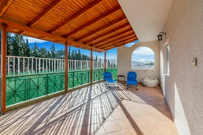 Gemütliche Wohnung in Porto Rafti