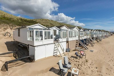 Schönes Strandhaus in Dishoek