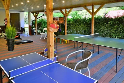 Villa per vacanze con bel giardino