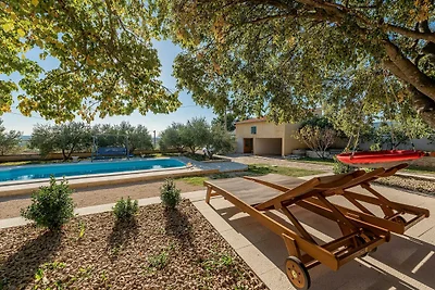 Holiday Home Apios - Three Bedroom Holiday Ho...