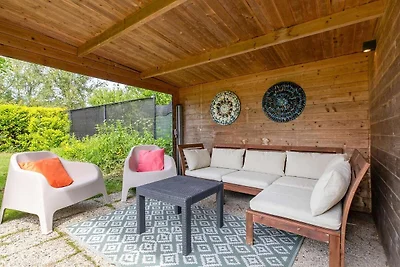 Komfortables Ferienhaus in Strandnähe