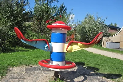 Tenda di lusso con cucina e doccia vicino al...