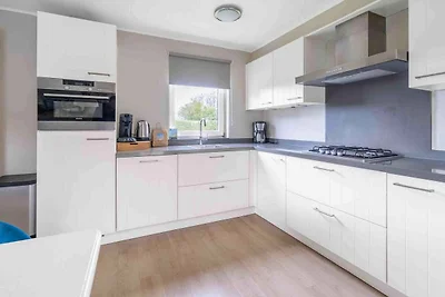 Charmante Villa in der Nähe von Meer und Wald